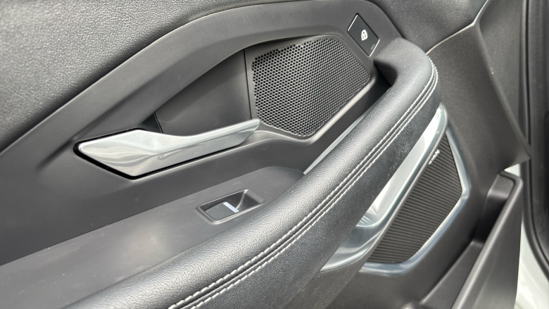 Jaguar E-Pace 2.0 D200 R-Dynamic SE 5dr Auto Diesel Estate